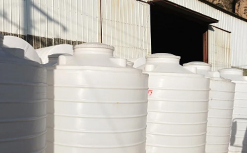 大型清水塑料桶批发选购指南与实用技巧 大型清水塑料桶批发选购指南与实用技巧