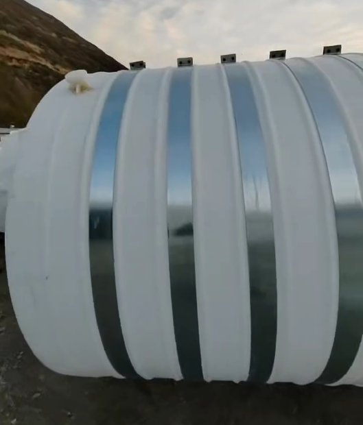圆形清水塑料桶批量交付案例:结构稳定,适配多行业液体储运需求 圆形清水塑料桶批量交付案例:结构稳定,适配多行业液体储运需求